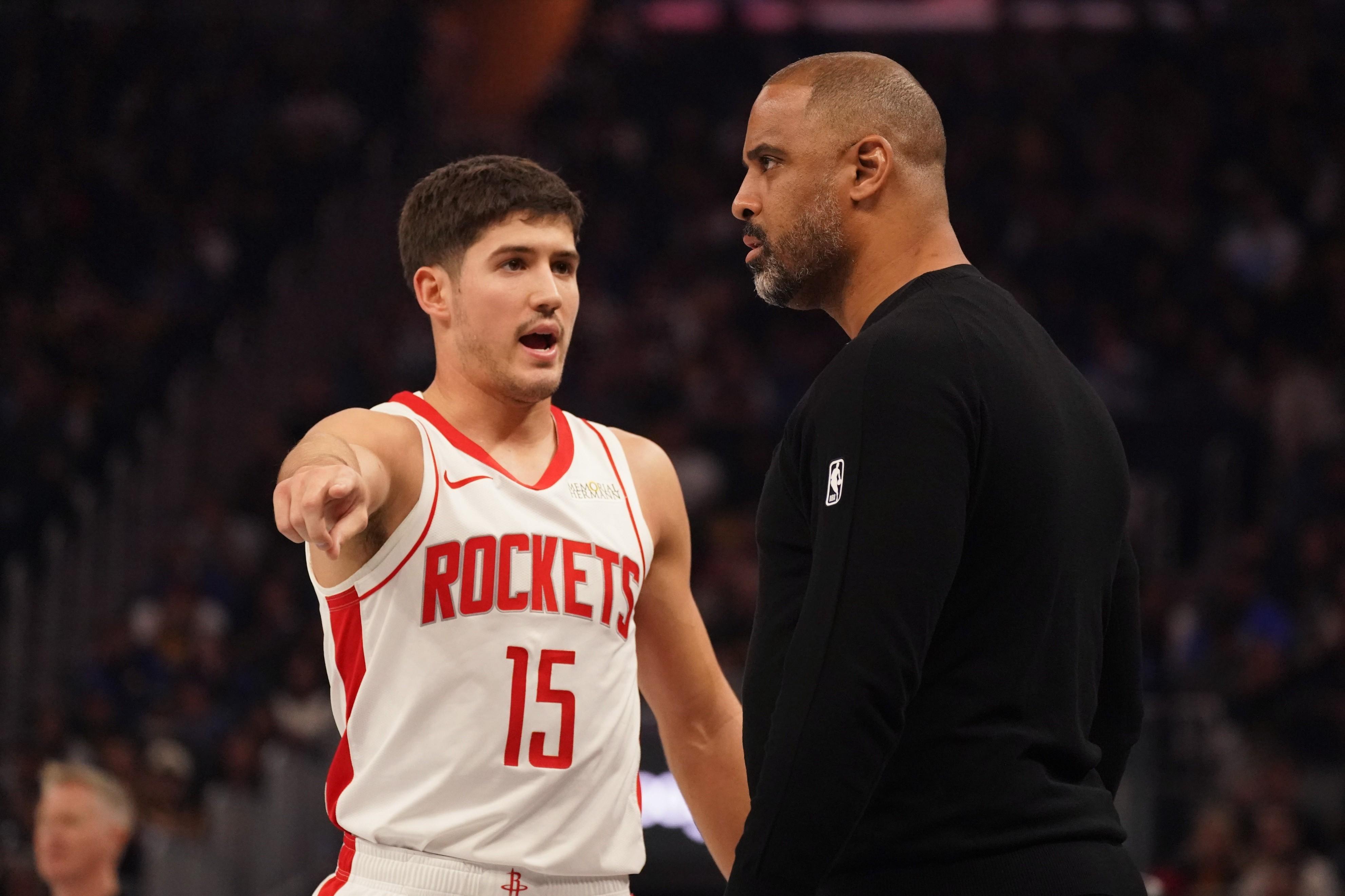 开云体育网址-加时为何弃用谢泼德？乌度卡给出明确答案！他在让火箭走绿军老路