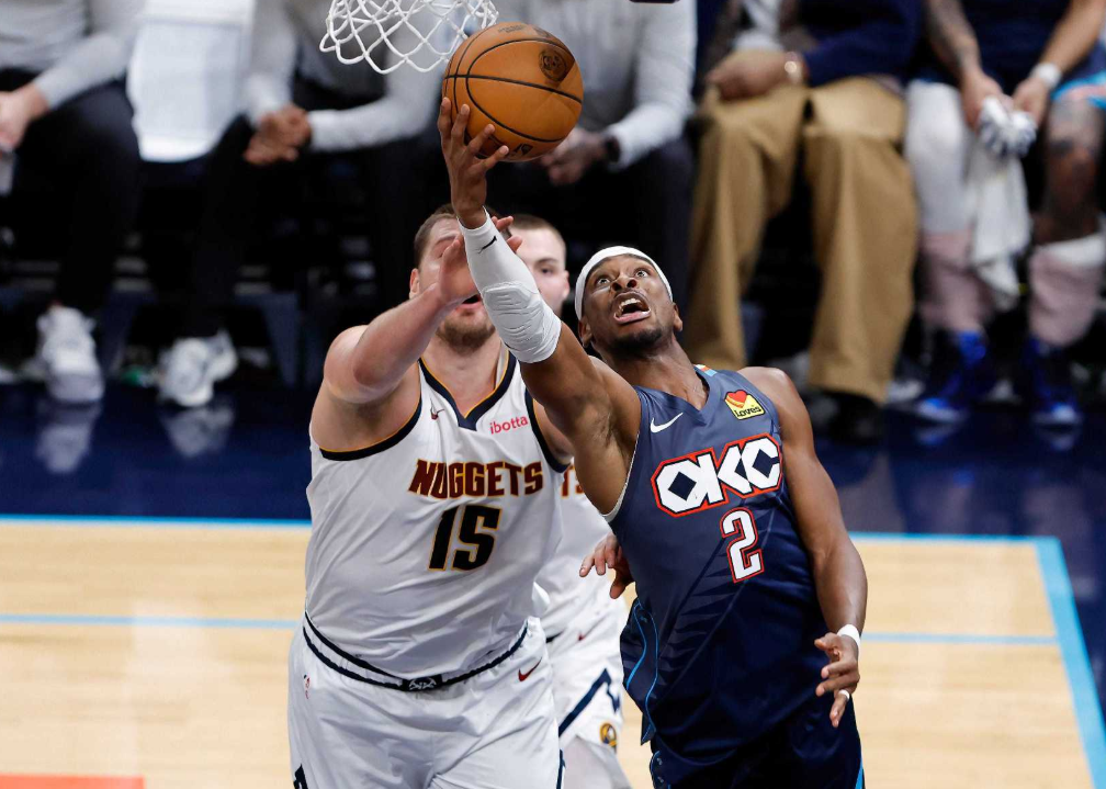 开云官网-场均轰32分6助攻,再度打破历史纪录!其实本赛季MVP悬念不大了